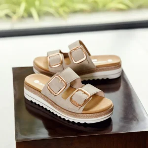 D0Q66-62 Sandal