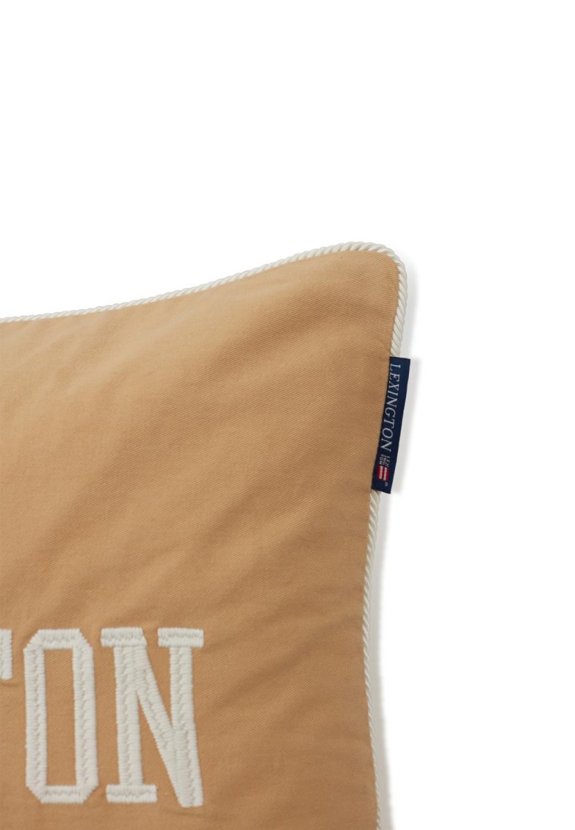 Lexington pyntepute med Lexington logo beige 50×50 - Image 3