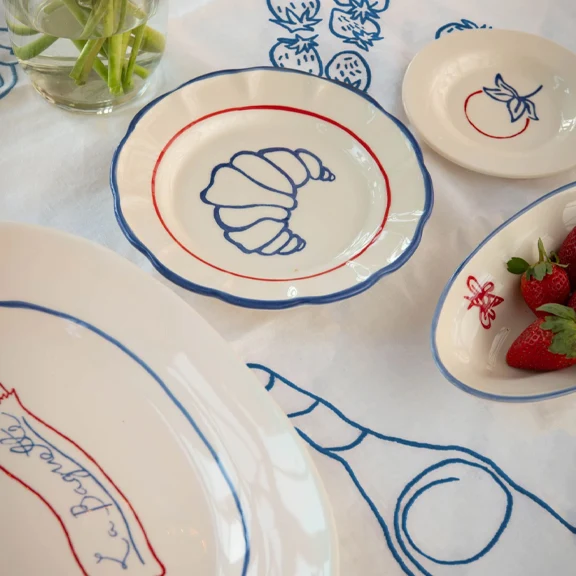 Liten Tallerken Picnic Tomat - By Pick A Poppy - Image 3